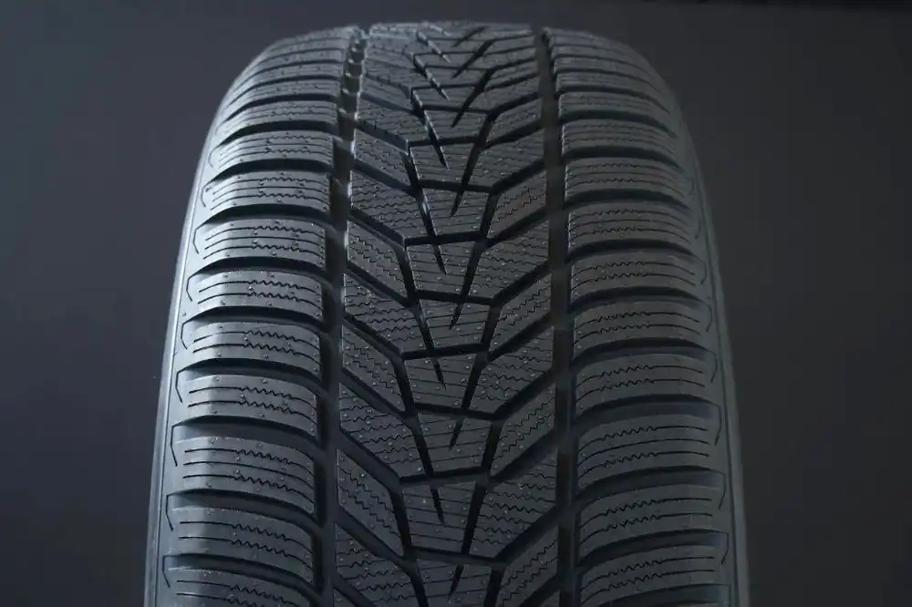 Lägg i varukorgen 235/50R17 HANKOOK WINTER I*CEPT EVO3 W330 FRIKTION