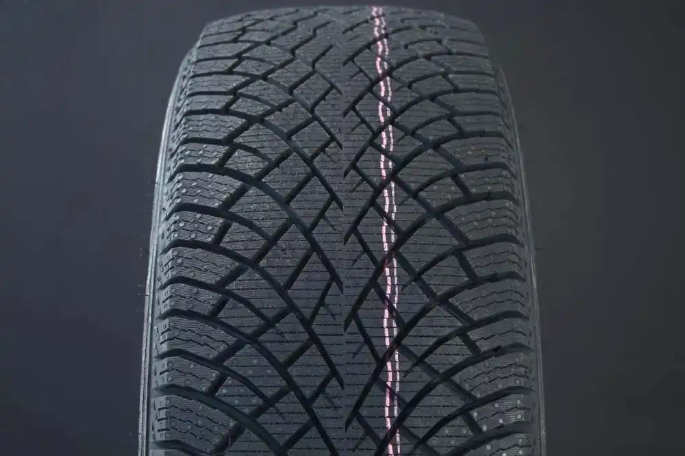 235/40R19 NOKIAN HAKKAPELIITTA R5 FRIKTION Beställ idag